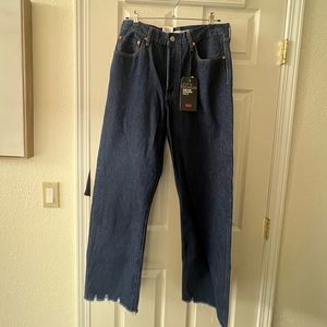 NWT LEVI’s Ribcage ankle straight jeans
